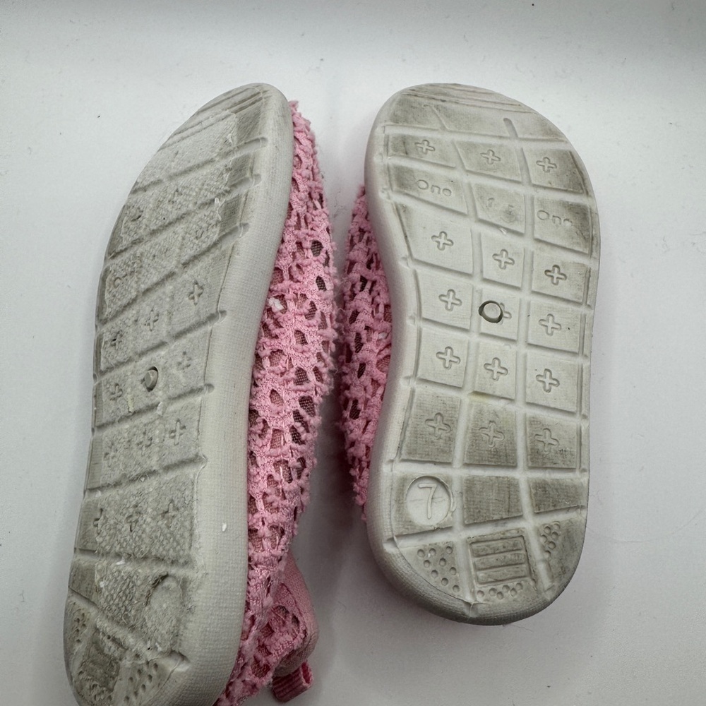 Girls Toddler Size 7 Pink Lace Sneakers - Picture 4 of 5